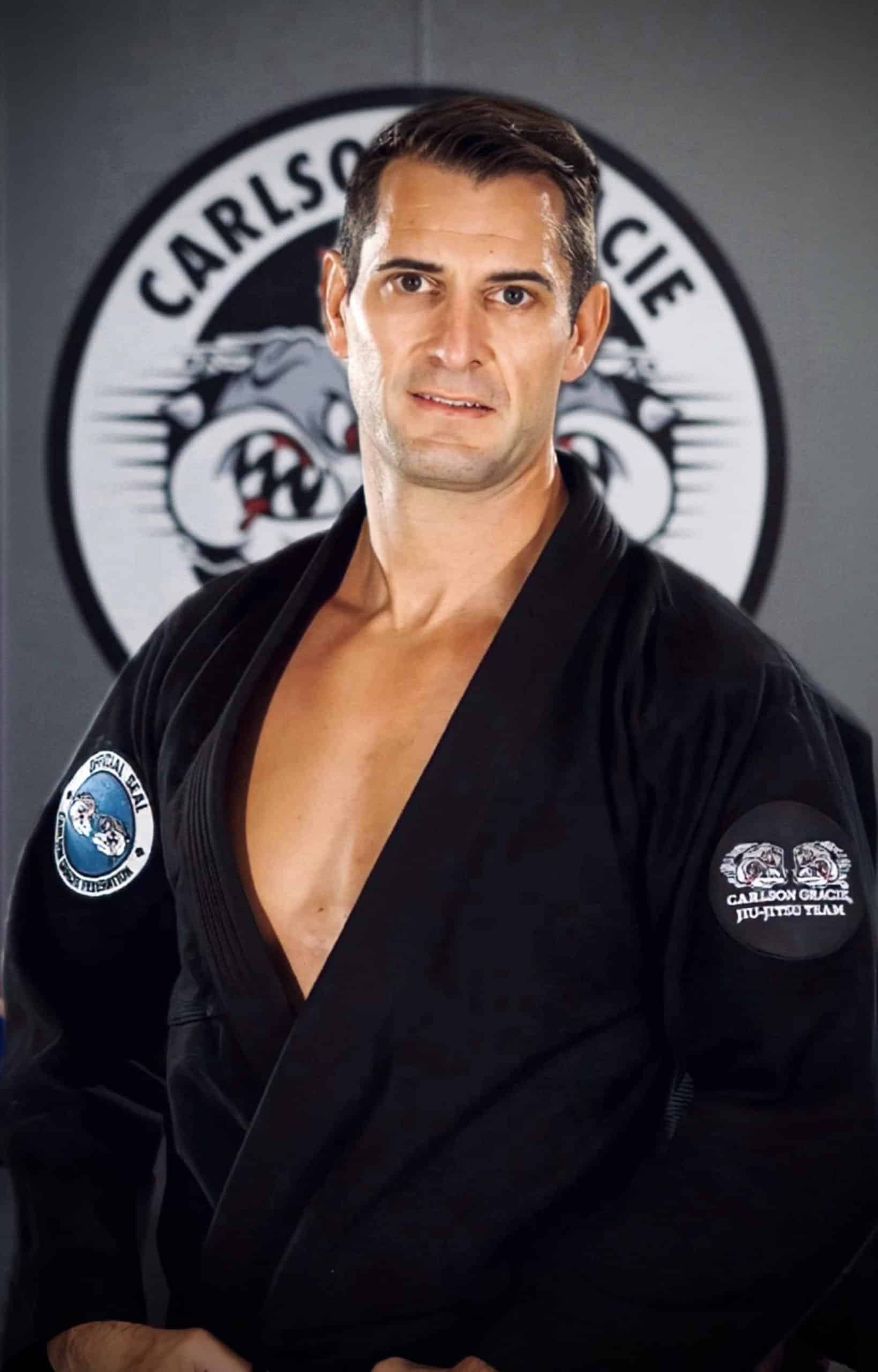 Carlson Gracie Jiu-Jitsu instructor in gi at the Windsor Melbourne academy