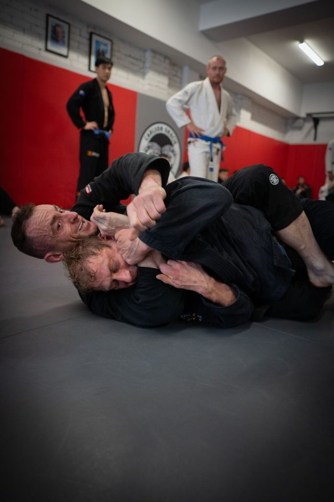 Adult BJJ fundamentals and advanced classes